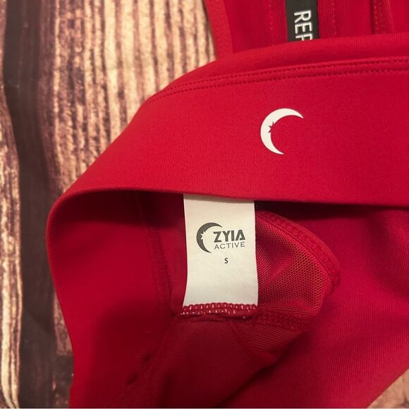 Women’s Zyia Active Sports Bra Red Size S - Picture 4 of 4